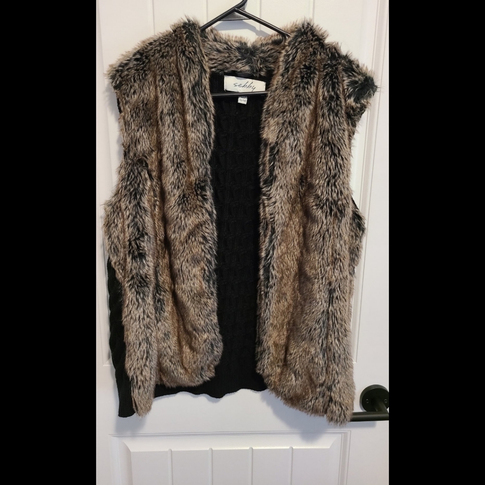 Sebby faux fur vest XXL womens